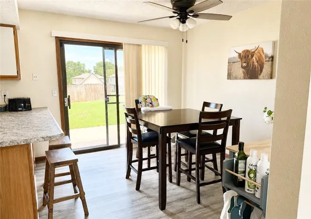 Listing Photo 4 - Condo for sale in building located at 3605 SW Jackson St, Blue Springs, MO 64015