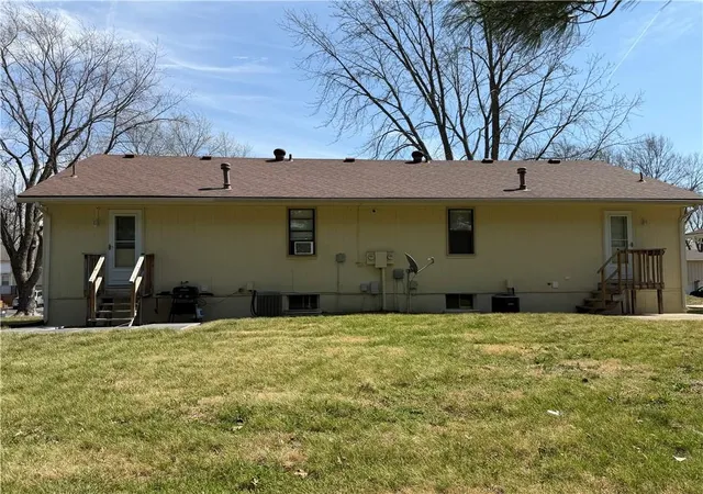 Homes for sale in Blue Springs, MO | 2401 & 2403 Sw 6th St, Blue Springs, MO 64014 | MLS# 2611858