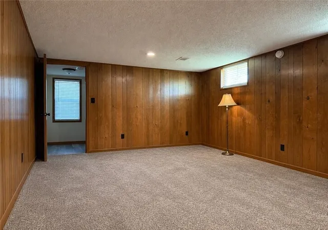 21st image of 2401 & 2403 Sw 6th St, Blue Springs, MO 64014 | MLS# 2611858