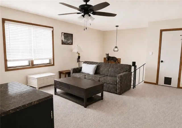 Listing Photo 4 - Condo for sale in building located at 2401 SW & 2403 6th St, Blue Springs, MO 64014