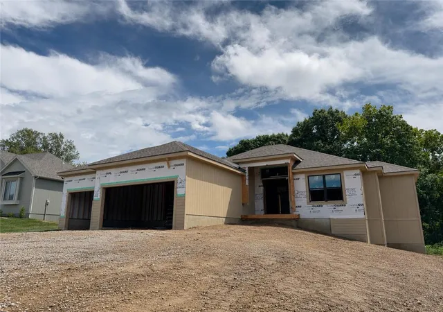 Photo 1 of Single family home for sale at 10787 Genesis Dr, Kansas City, MO 64152 | MLS# 2611898 | Listing updated on 2026-08-20