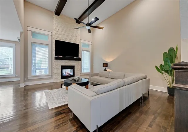 Photo 3 of Single family home for sale at 9149 Green Rd, Lenexa, KS 66227 | MLS# 2611922 | Listing updated on 2026-09-02