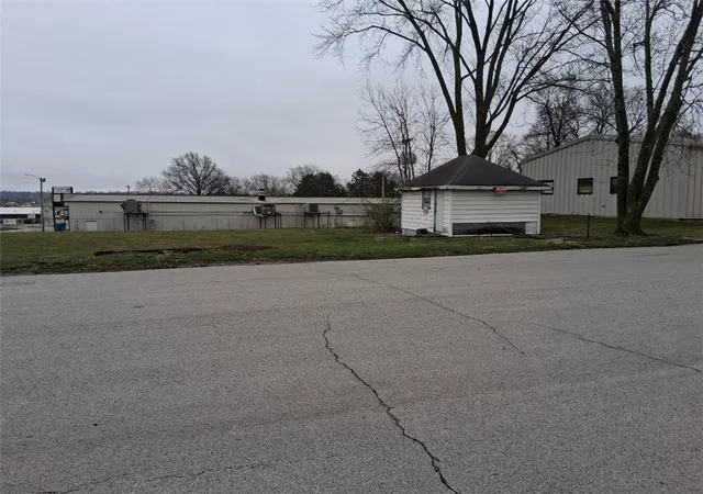 Photo 1 of Land for sale at 1402 E 9th Street, Trenton, MO 64683 | MLS# 2611939 | Listing updated on 2026-06-26
