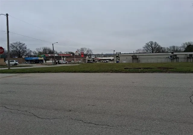 Photo 2 of Land for sale at 1402 E 9th Street, Trenton, MO 64683 | MLS# 2611939 | Listing updated on 2026-06-26