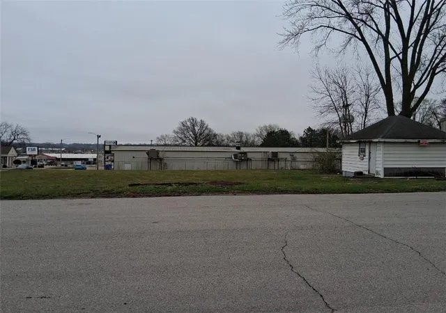 Photo 3 of Land for sale at 1402 E 9th Street, Trenton, MO 64683 | MLS# 2611939 | Listing updated on 2026-06-26