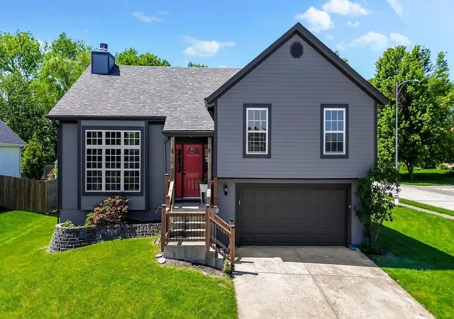 Photo 1 of Sale Pending at 20855 W 227th Street, Spring Hill, KS 66083 | MLS# 2611994 | Listing updated on 2026-09-21