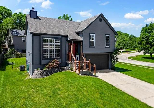 Photo 2 of Sale Pending at 20855 W 227th Street, Spring Hill, KS 66083 | MLS# 2611994 | Listing updated on 2026-09-21