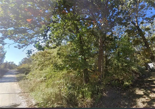 Homes for sale in Odessa, MO | Plat A Lot 12 Lakeshore Dr, Odessa, MO 64076 | MLS# 2612012