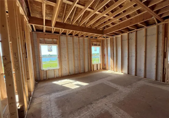 4th image of 1622 Hanover Ln, Raymore, MO 64083 | MLS# 2612121