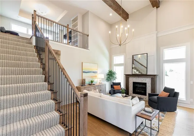 Photo 3 of Sale Pending at 18601 Ironwood St, Overland Park, KS 66085 | MLS# 2612196 | Listing updated on 2026-08-19
