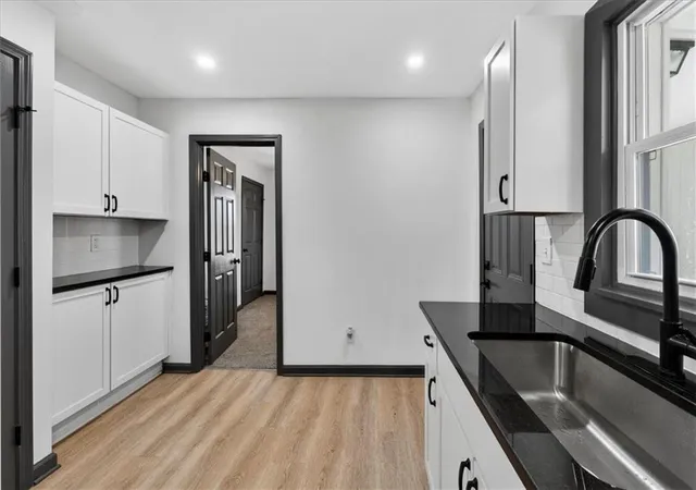 4th image of 3541 E 78Th St, Kansas City, MO 64132 | MLS# 2612247