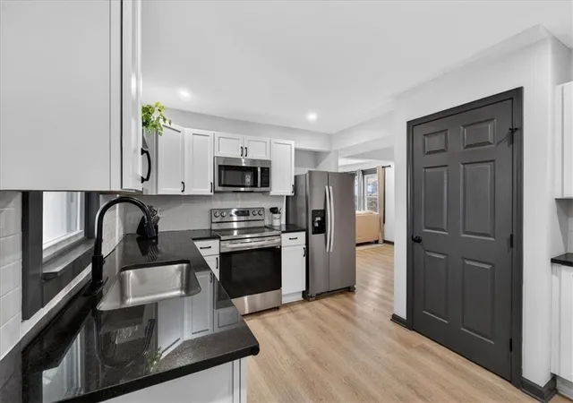 5th image of 3541 E 78Th St, Kansas City, MO 64132 | MLS# 2612247
