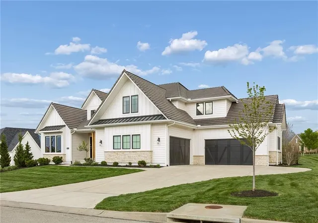 Single family home for sale at 10711 W 173rd Terrace, Overland Park, KS 66221 | MLS# 2612323 | Listing updated on 2026-08-02