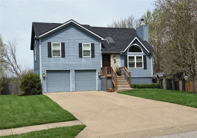 Homes for sale in Kansas City, MO | 8254 Ne 112th St, Kansas City, MO 64157 | MLS# 2612338
