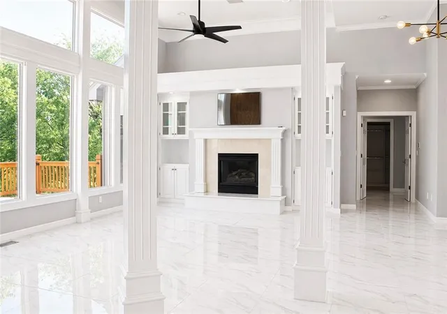 Photo 3 of Mansion for sale at 601 Sw Forestpark Ln, Lees Summit, MO 64081 | MLS# 2612352 | Listing updated on 2026-07-31