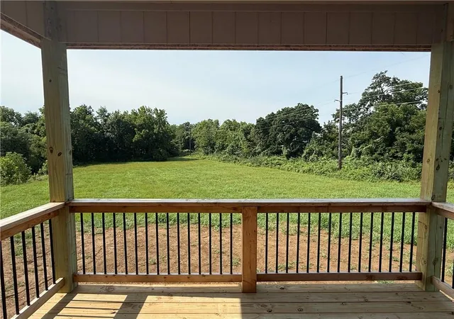Photo 2 of Single family home for sale at 1070 Fir Ln, Liberty, MO 64068 | MLS# 2612385 | Listing updated on 2026-10-02