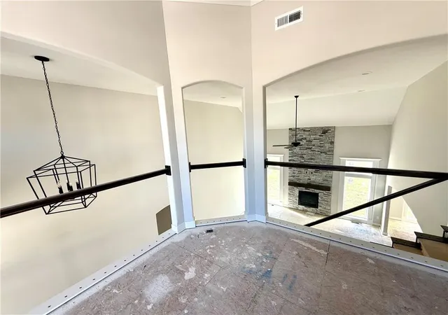 Photo 3 of Single family home for sale at 1070 Fir Ln, Liberty, MO 64068 | MLS# 2612385 | Listing updated on 2026-10-09