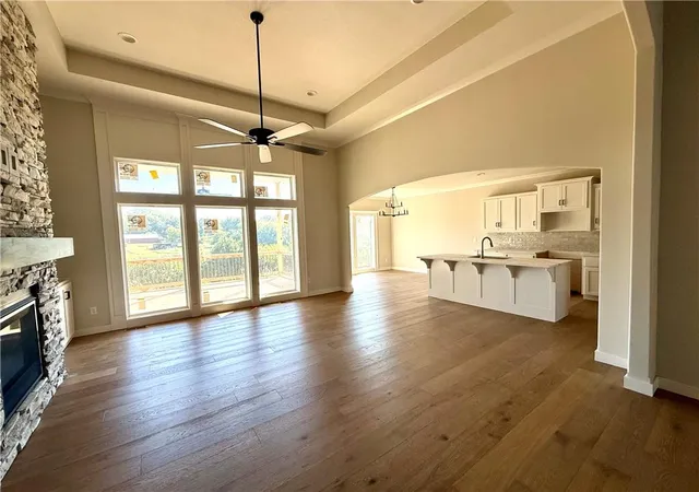 Photo 3 of Single family home for sale at 1039 Fir Ln, Liberty, MO 64068 | MLS# 2612386 | Listing updated on 2026-10-10