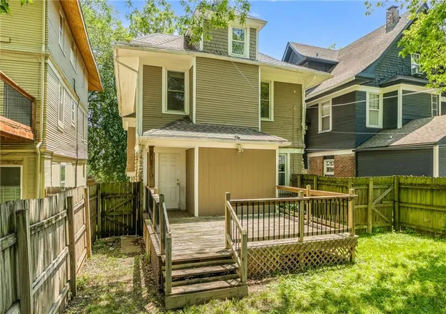 36th image of 3810 Wyandotte St, Kansas City, MO 64111 | MLS# 2612404