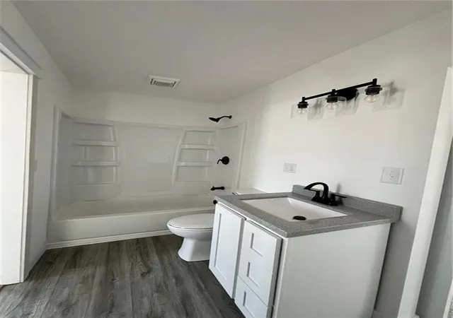 13th image of 302 N Iowa St, Highland, KS 66035 | MLS# 2612439