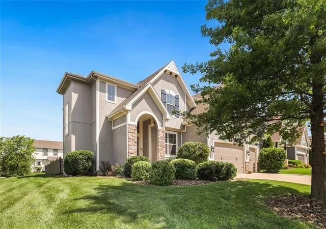 2nd image of 8100 Ne 103rd St, Kansas City, MO 64157 | MLS# 2612743