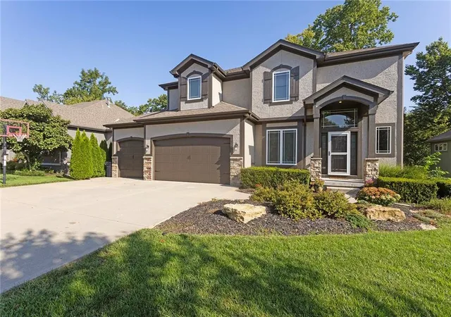 Photo 2 of Single family home for sale at 16288 W 171st Street, Olathe, KS 66062 | MLS# 2612755 | Listing updated on 2026-10-13