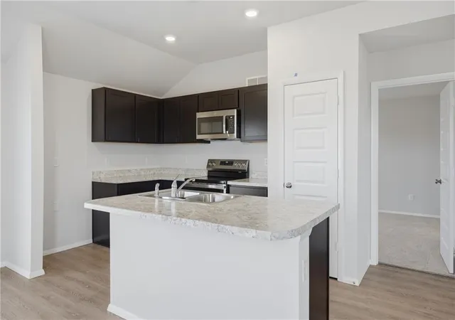 Homes for sale in Edgerton, KS | 20763 Starside St, Edgerton, KS 66021 | MLS# 2613038