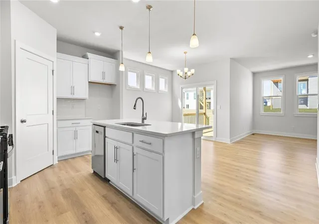 4th image of 20917 W 188Th Ter, Spring Hill, KS 66083 | MLS# 2613074