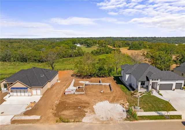 Photo 1 of Single family home for sale at 25150 W 141st Street, Olathe, KS 66061 | MLS# 2613111 | Listing updated on 2026-10-20