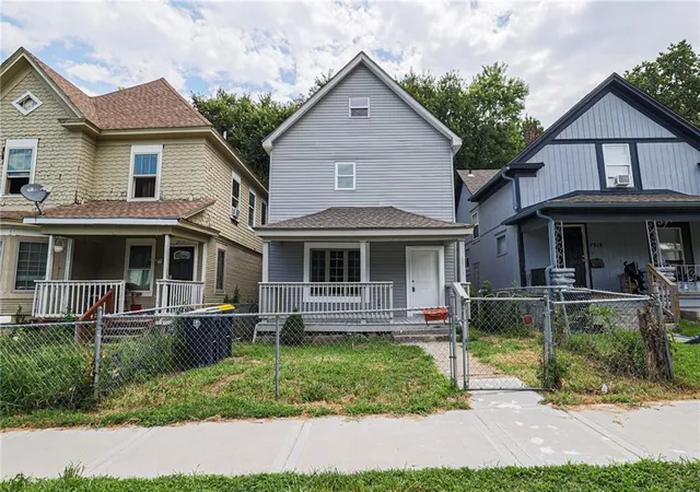 Homes for sale in Kansas City, MO | 2517 Montgall Ave, Kansas City, MO 64127 | MLS# 2613214