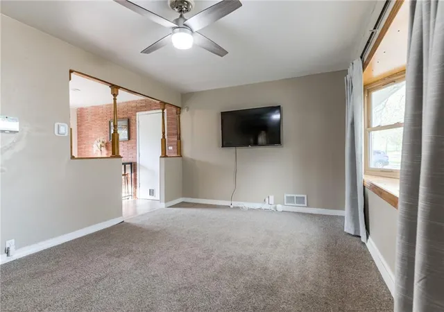 Photo 5 of Single family home for sale at 7407 E 111th Terrace, Kansas City, MO 64134 | MLS# 2613241 | Listing updated on 2026-08-27