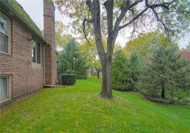 54th image of 7 Lemans Ct, Prairie Village, KS 66208 | MLS# 2613328