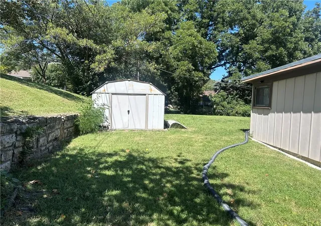 Photo 3 of Single family home for sale at 7318 Reynolds Ave, Kansas City, KS 66111 | MLS# 2613365 | Listing updated on 2026-09-04