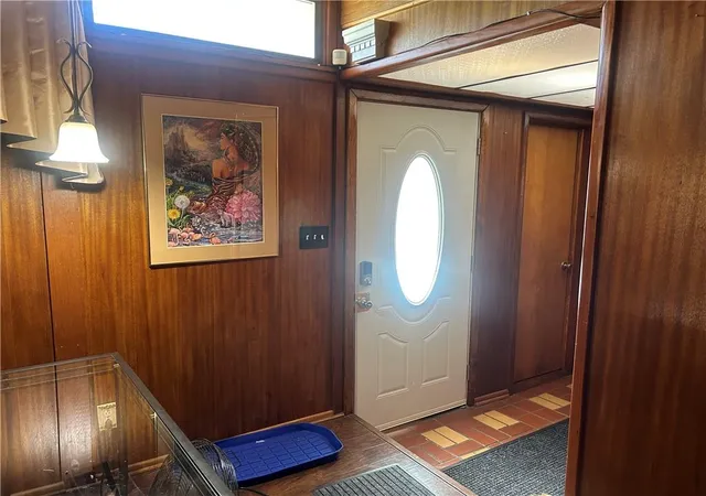 Photo 4 of Single family home for sale at 7318 Reynolds Ave, Kansas City, KS 66111 | MLS# 2613365 | Listing updated on 2026-09-04