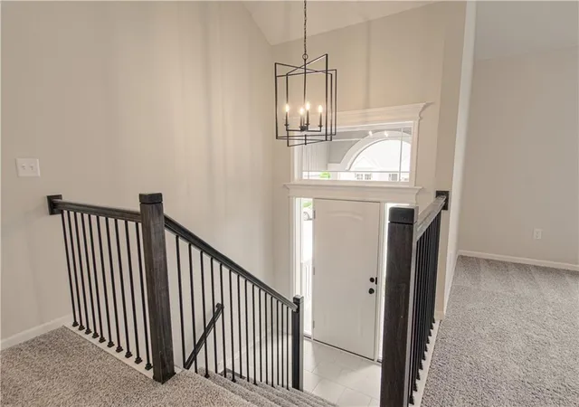 Photo 3 of Sale Pending at 6015 Ne 118th Terrace, Kansas City, MO 64156 | MLS# 2613411 | Listing updated on 2026-05-18