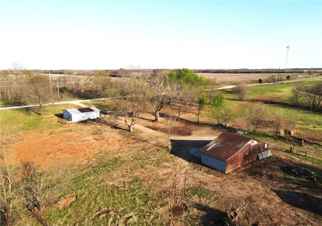 Homes for sale in Leeton, MO | 1112 Sw 21St Rd Rd, Leeton, MO 64761 | MLS# 2613507
