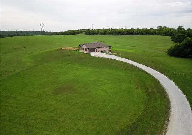 Photo 3 of Single family home for sale at 22777 219th Street, Leavenworth, KS 66048 | MLS# 2613515 | Listing updated on 2026-08-19