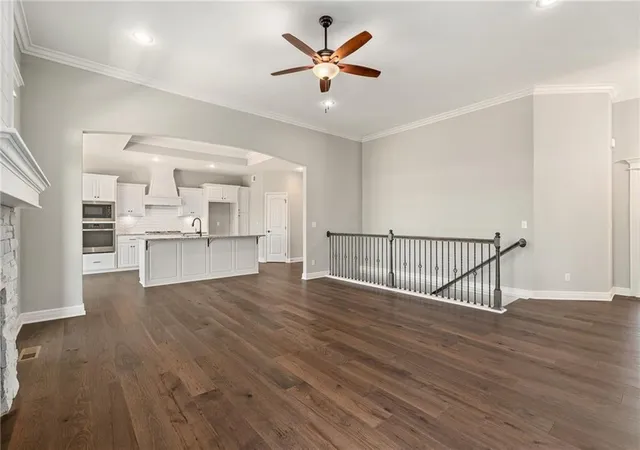 Photo 3 of Single family home for sale at 6926 NE 102nd Street, Kansas City, MO 64156 | MLS# 2613555 | Listing updated on 2026-08-28