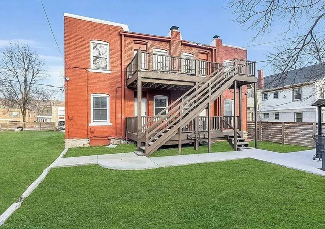 Homes for sale in Kansas City, MO | 4330 Troost Ave, Kansas City, MO 64110 | MLS# 2613631