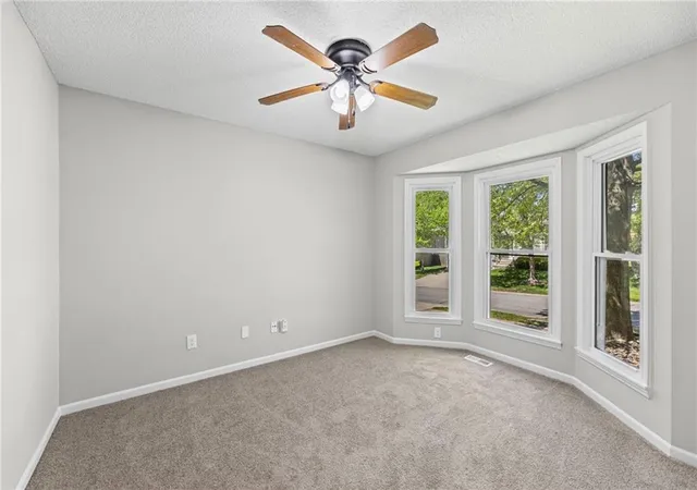 4th image of 22003 W 47Th Ter, Shawnee, KS 66226 | MLS# 2613682