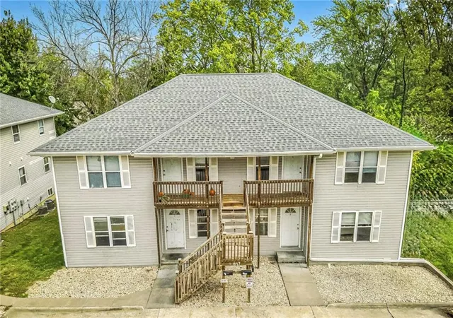 Multi family home for sale at 617 N Davis St, Maryville, MO 64468 | MLS# 2613703