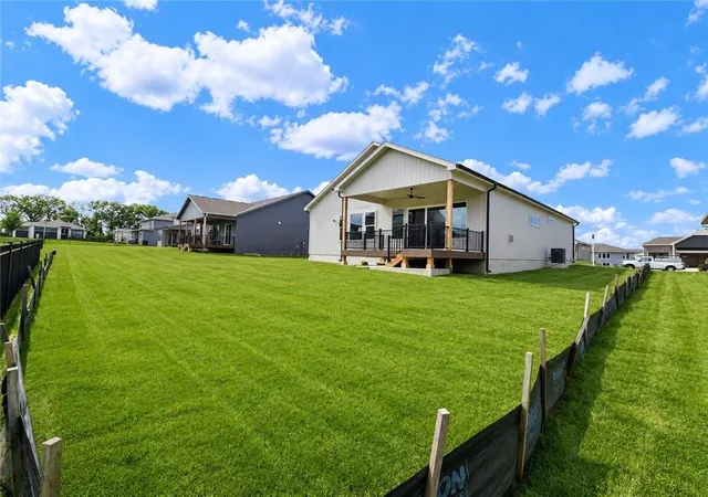 4th image of 24937 W 145Th St, Olathe, KS 66061 | MLS# 2613770