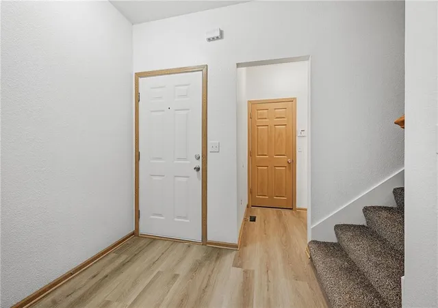 Homes for sale in Kansas City, KS | 3320 N 103Rd Pl, Kansas City, KS 66109 | MLS# 2613798