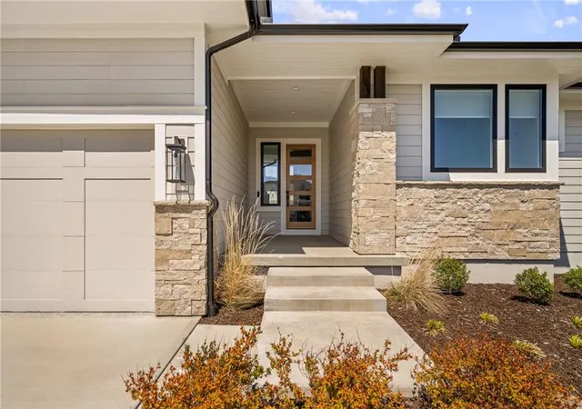 Photo 2 of Single family home for sale at 12402 W 170th Terrace, Overland Park, KS 66221 | MLS# 2613814 | Listing updated on 2026-10-20