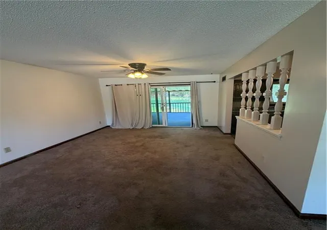 Photo 5 of Sale Pending at 2607 NW Powderhorn Dr, Kansas City, MO 64154 | MLS# 2613819 | Listing updated on 2026-08-16