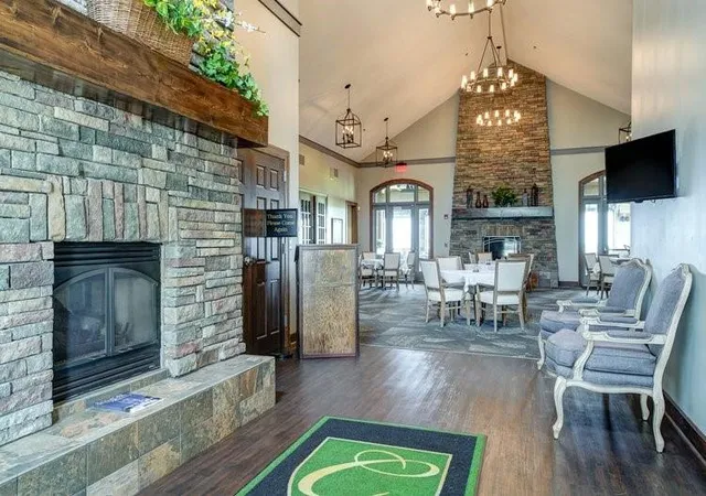 5th image of 814 Glenn Cir, Raymore, MO 64083 | MLS# 2613828