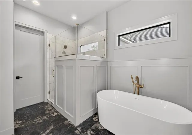 Photo 2 of Single family home for sale at 7016 N Beaman Ave, Kansas City, MO 64151 | MLS# 2613832 | Listing updated on 2026-09-22