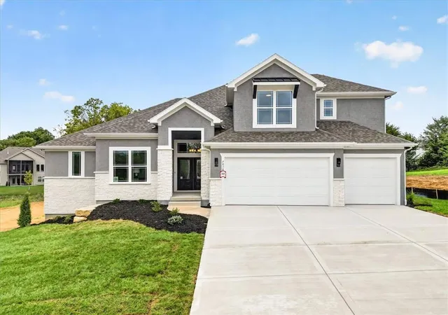 Photo 3 of Single family home for sale at 7016 N Beaman Ave, Kansas City, MO 64151 | MLS# 2613832 | Listing updated on 2026-10-04
