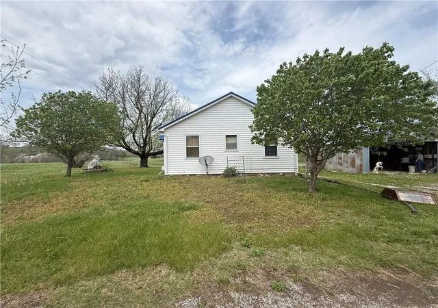 5th image of 13371 Ks Hwy 7, Mound City, KS 66056 | MLS# 2613849