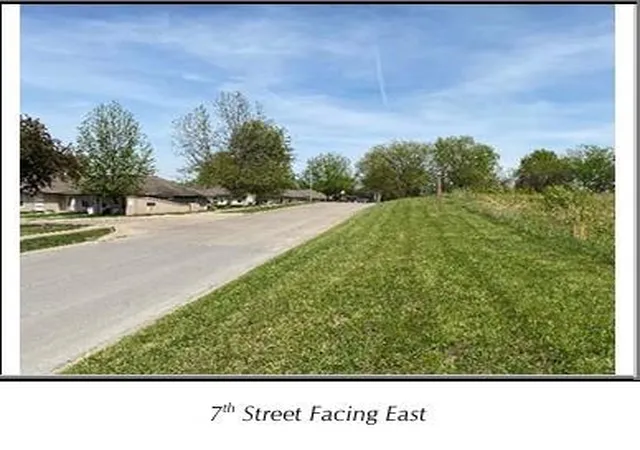 4th image of 301 Se 7Th St, Oak Grove, MO 64075 | MLS# 2613939